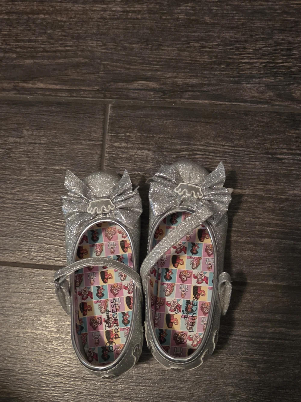 Kids Silver Glitter Mary Jane Shoes with Bow